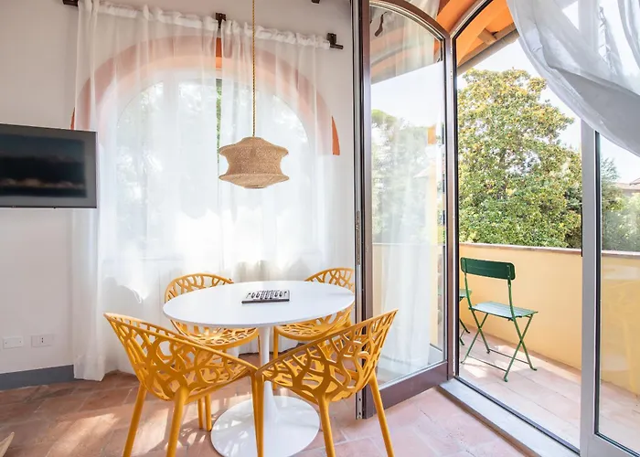 La Casina, Precious In A Unique Location, Ferienhaus